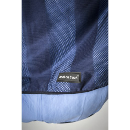 SERVIETTE RAFRAICHISSANTE 53X76 BACK ON TRACK