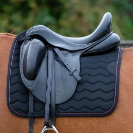 Tapis de Selle Avenna QHP Maille & Cool-Dry | Respirant | MCM